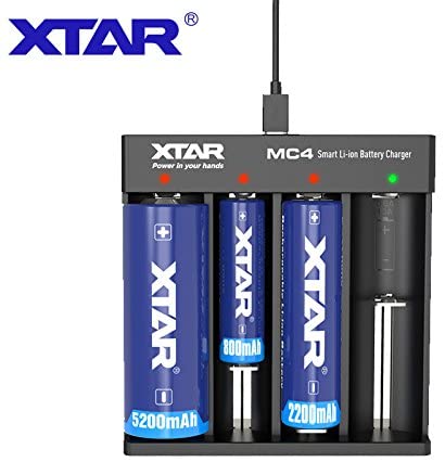 Xtar - 4 Bay MC4 Charger